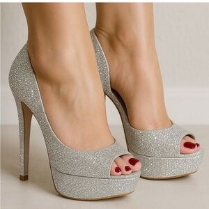 Gorgeous Jessica Simpson Marcella Platform Hells Silver Rhinestone 7 1/2